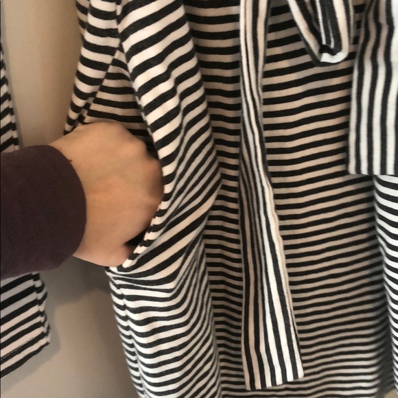 Striped long sleeve dress - Picture 3 of 4